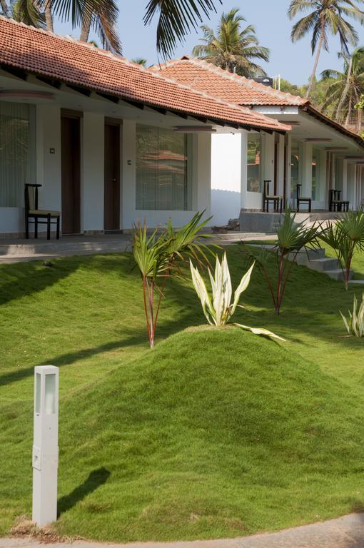 Boomerang Resort Mandrem Buitenkant foto